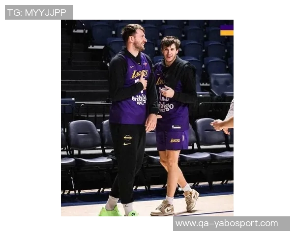 狄龙谈球队表现詹姆斯得分10分里夫斯实际得分16分防守实力跻身联盟前五