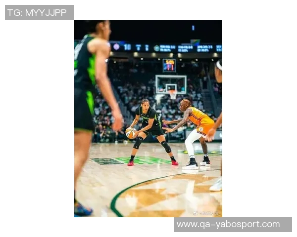 四川女篮正式签约WNBA西雅图风暴后卫齐亚库克助力新赛季