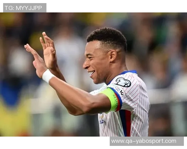 德尚透露姆巴佩脚踝伤势未恶化但换下前再遭撞击引担忧