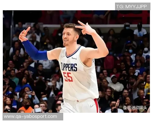 哈滕差1板创下30分20板神迹内线霸主被后卫打破一人渐渐淡出联盟 哈滕差1板创下30分20板神迹内线霸主被后卫打破一人渐渐淡出联盟